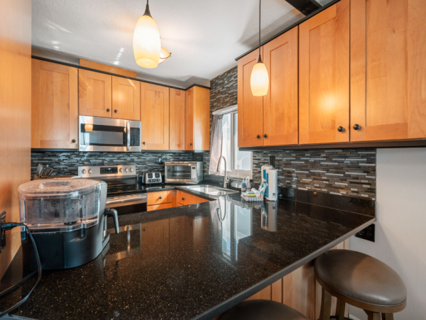 Two Bedroom Bradenton Beach Condo Gulf-Front
